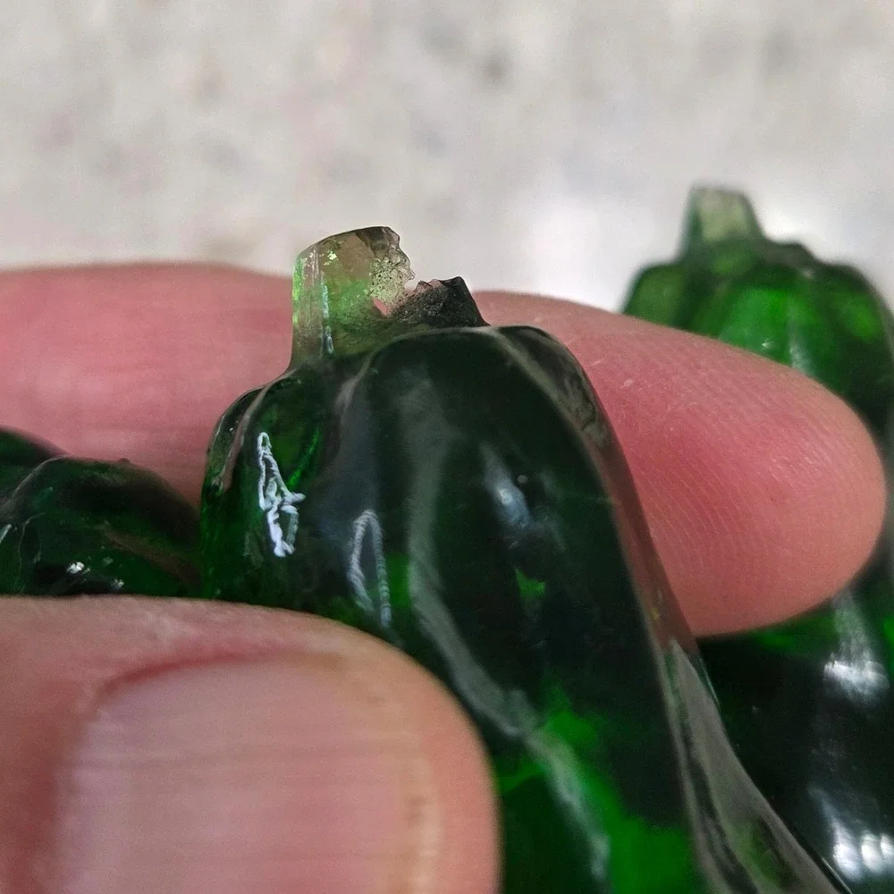 Vintage‎ 14 Green Solid Glass Pear Ornaments Pendants Christmas